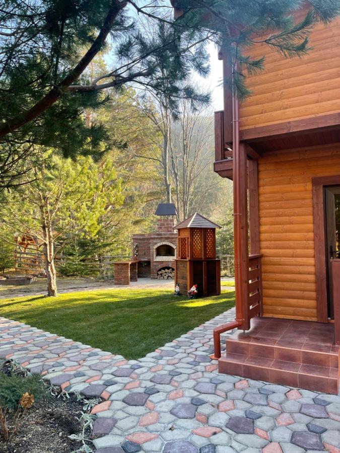 Villa Затишна De Luxe Mykulychyn Εξωτερικό φωτογραφία