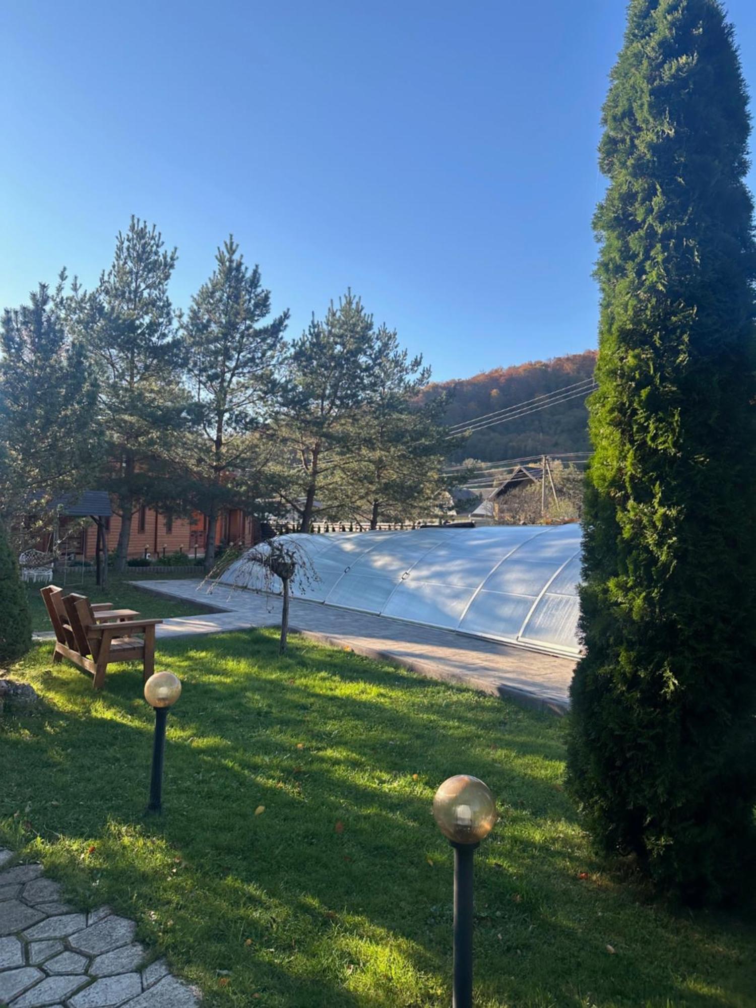 Villa Затишна De Luxe Mykulychyn Εξωτερικό φωτογραφία